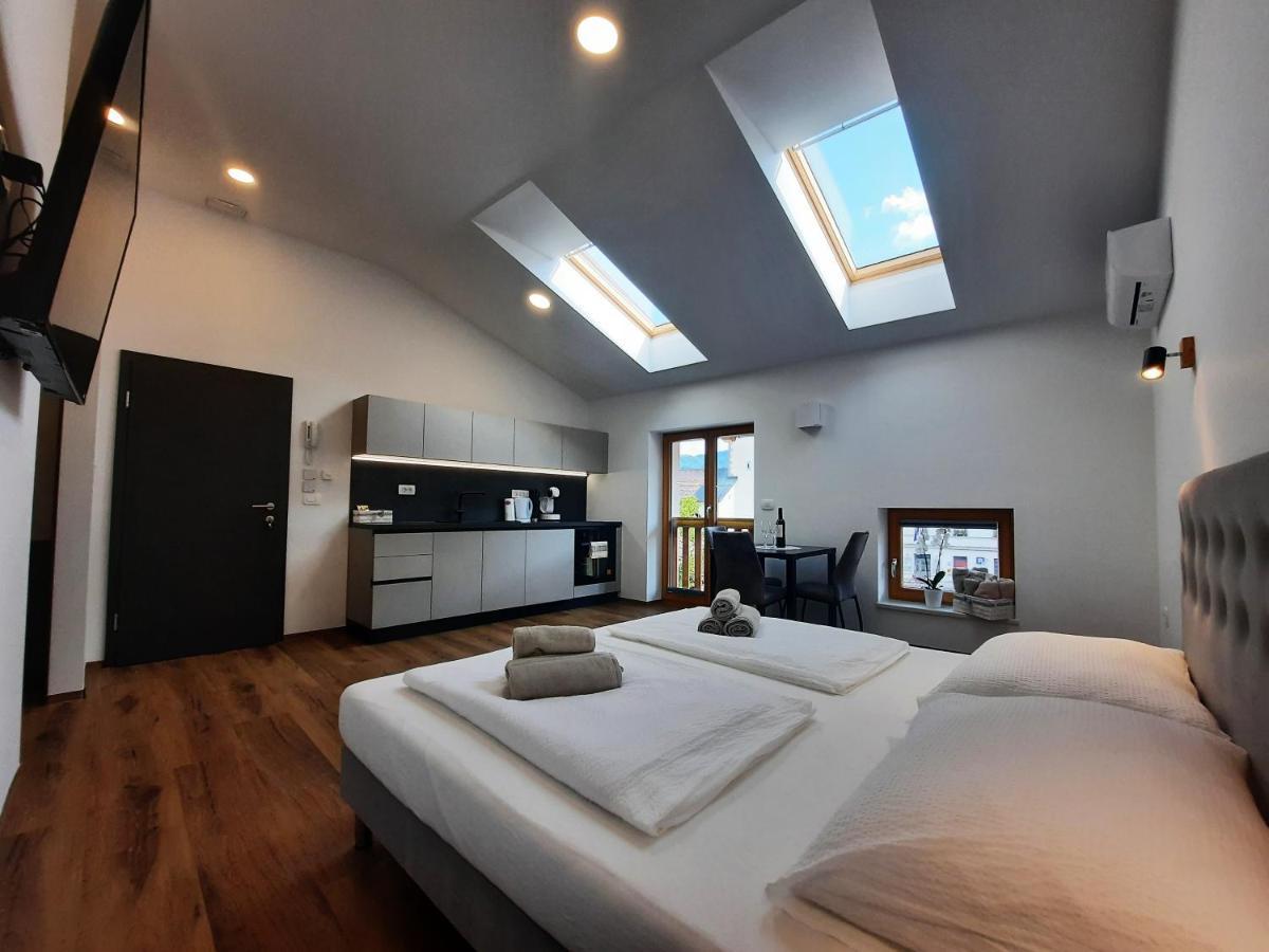 Apartments Hlapi With Spa كوباريد المظهر الخارجي الصورة