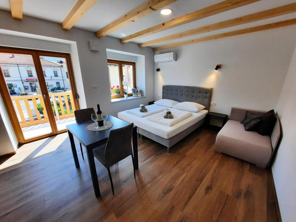 Apartments Hlapi With Spa كوباريد المظهر الخارجي الصورة