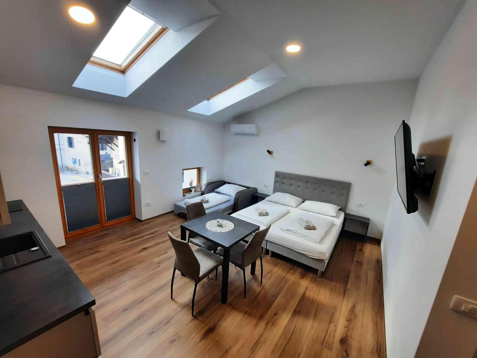 Apartments Hlapi With Spa كوباريد المظهر الخارجي الصورة